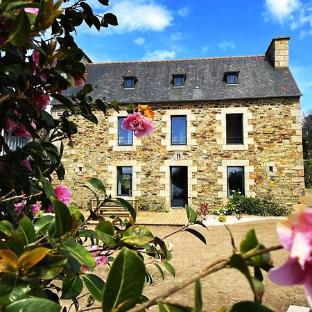 La Ferme De Kersa Hotel Ploubazlanec Exterior photo